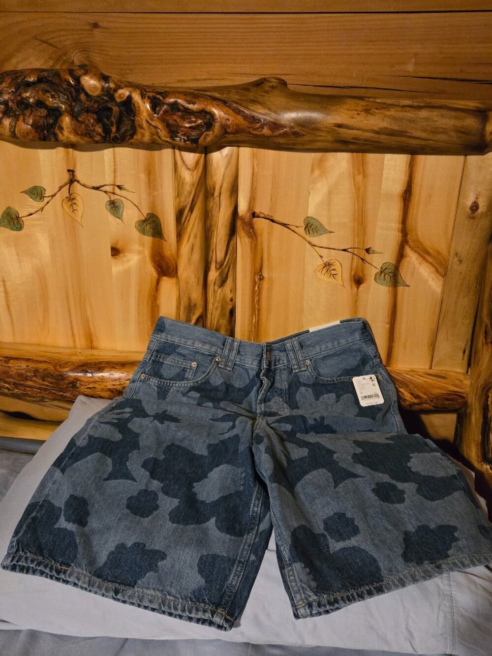 We The Free Montana Printed Shorts 28. NWT